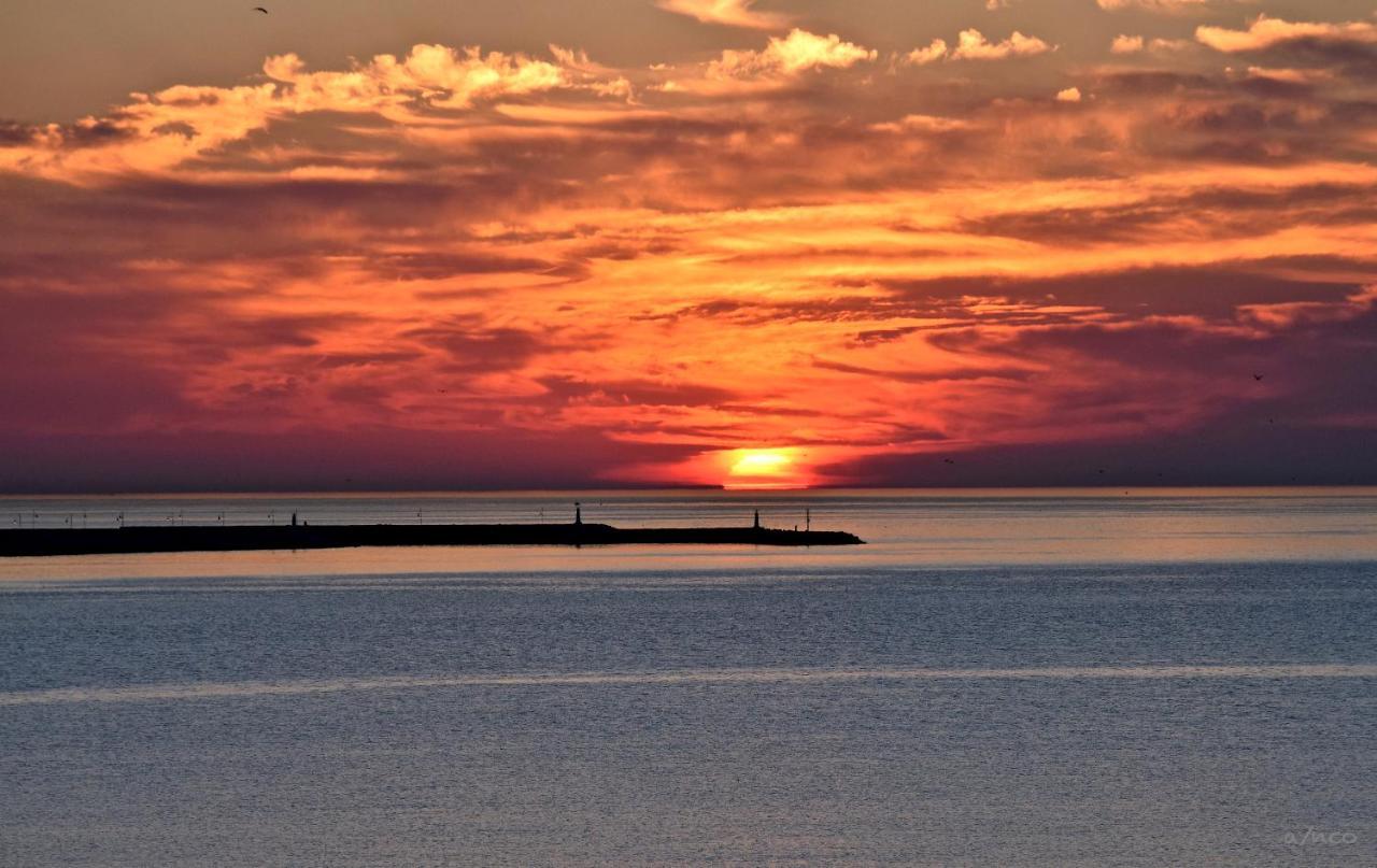Apartamento Luminoso 1ª Linea Arena Beach_Estepona Bagian luar foto